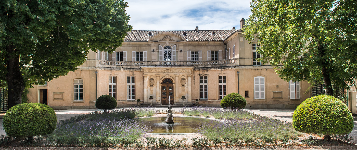 Luxury chateau for weddings in France
