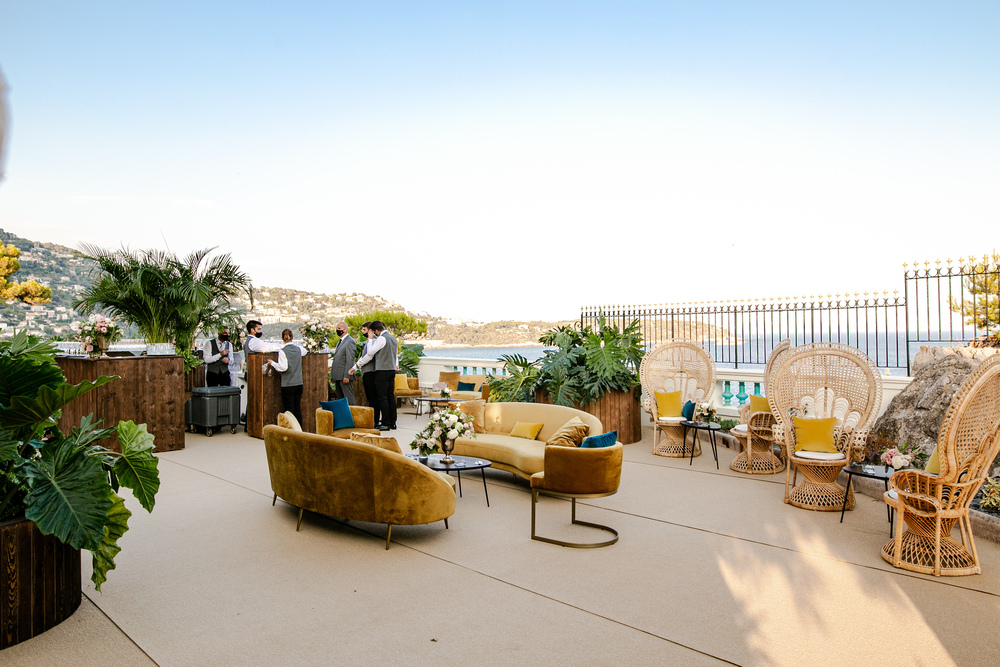 Cocktail hour at luxury Belle Epoque La Vigie wedding villa on the French Riviera