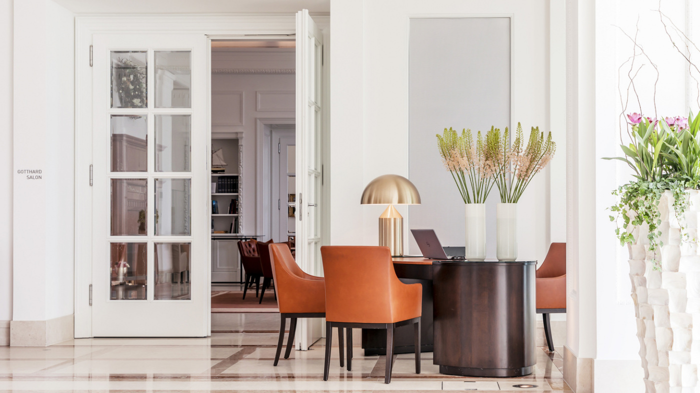 Living room of luxury wedding venue on Lake Lucerne