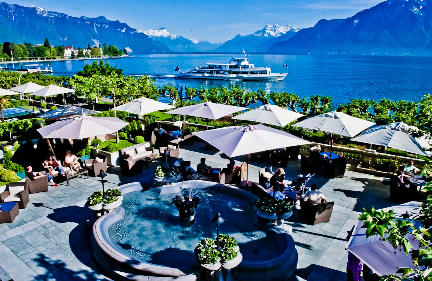 Terrace with lake view in Switzerland for luxury weddings