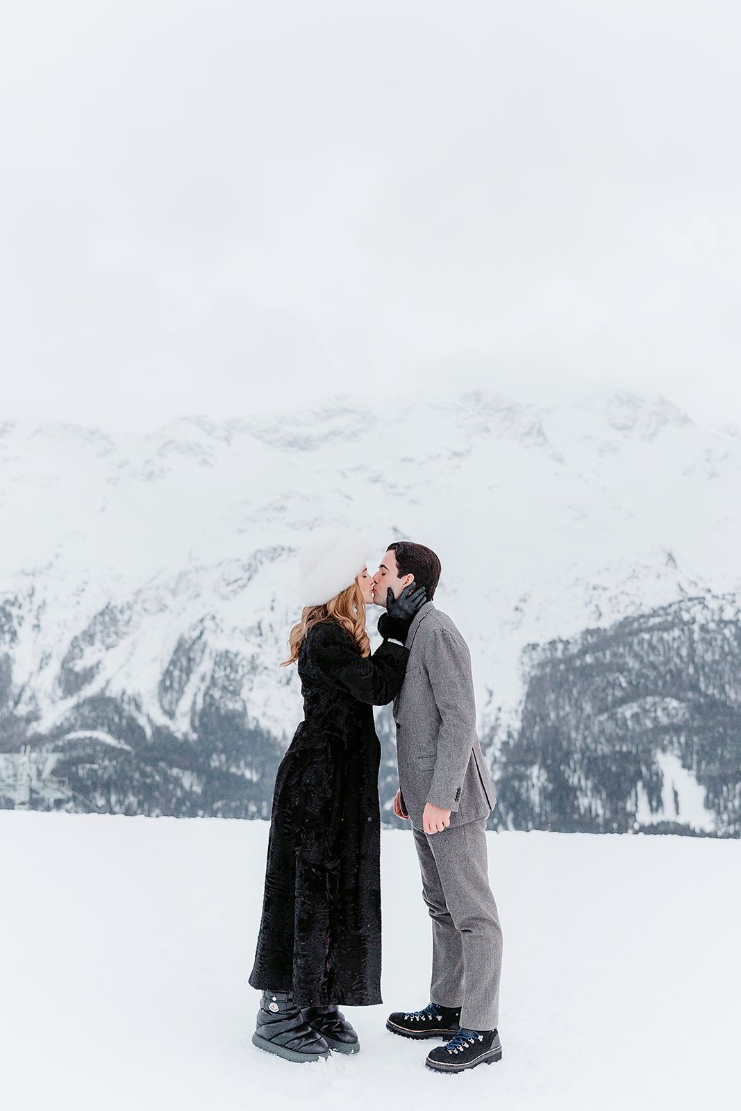 bride and groom in Sankt Moritz for a luxury weddings in the mountains