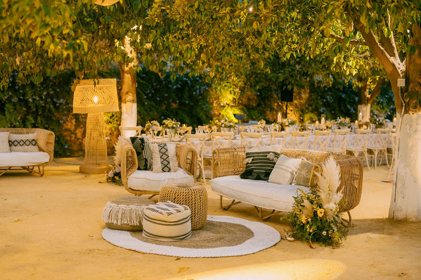 Natural lounge areas and tables at the Lebanese wedding in Sevilla Spain