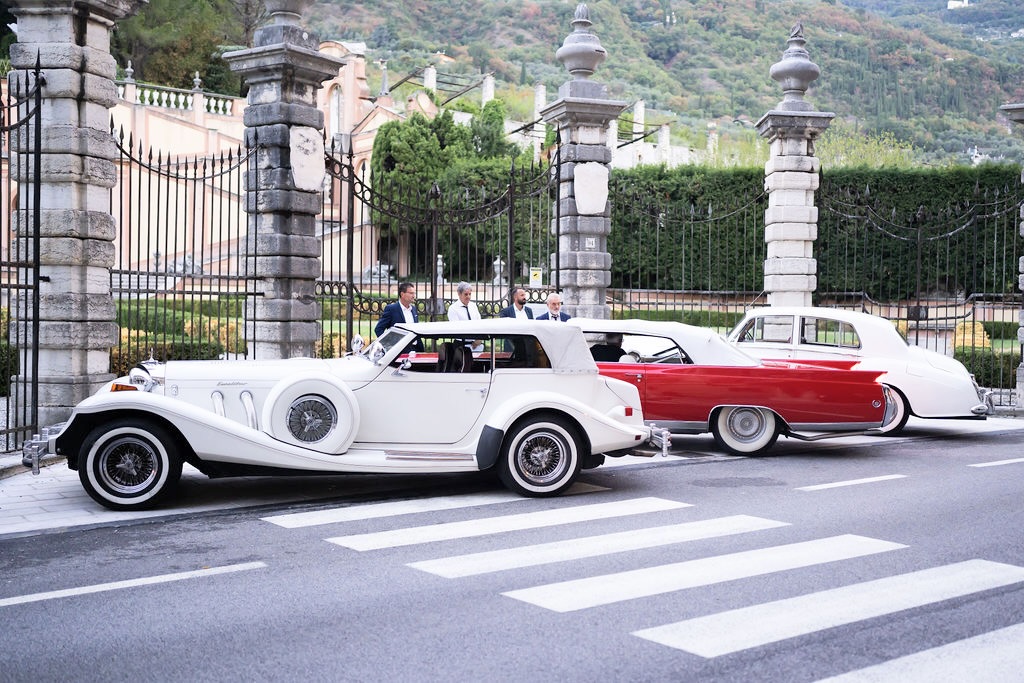 Oldtimers on Lake Garda Wedding Villa