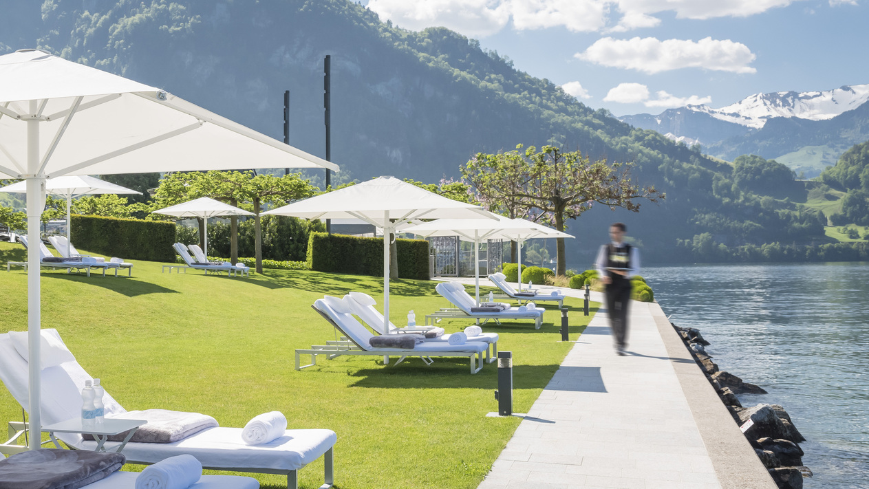 Relax area at luxury wedding venue on Lake Lucerne