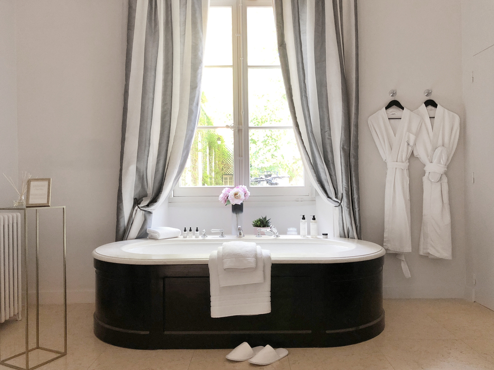 Bathroom of suite at luxury chateau for weddings in France