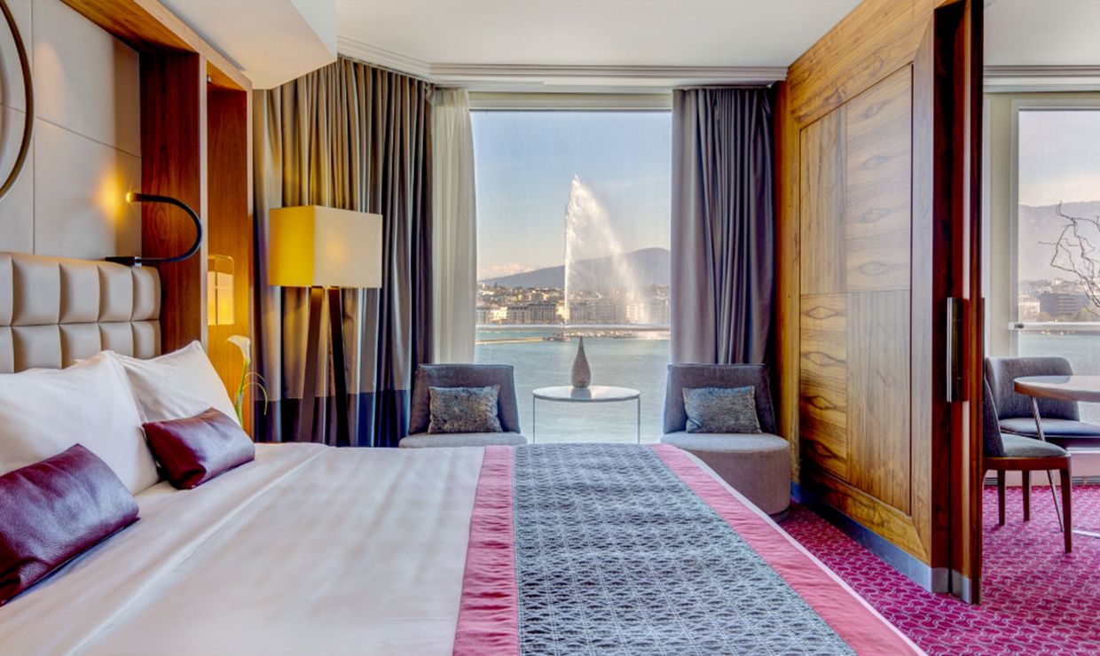 Suite at luxury wedding resort on Lake Geneva